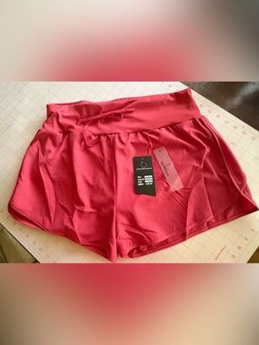Downtown Motion premium activewear Yoga/ Athletic/ Running Short with lining XL